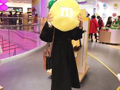 -m豆巧克力世界(上海世茂广场店)