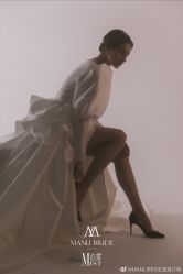-MANLI BRIDAL婚纱