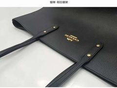 -爱革·奢品·鞋包·衣物·家居(博荟广场店)