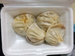 -珊珊小笼馆(仙霞路店)