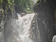 -华蓥山天意谷景区