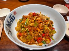 香辣龙虾尾拌川-李犟大爆鳝面·手工蟹黄包(湖滨西湖店)