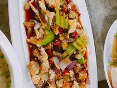 -四川小胡子海鲜(丁村万人海鲜广场店)