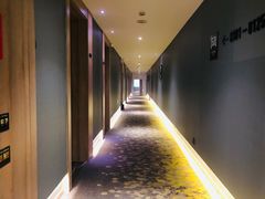 -上海外滩老码头亚朵酒店