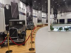-杭州中沃沃尔沃4S店(滨江区店)