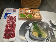 -左庭右院鲜牛肉火锅(七宝领展广场店)