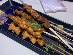-钳小柒·小龙虾蓝龙王烧烤夜宵(长寿路店)