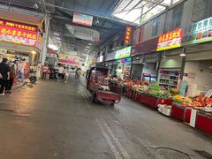 -曼阁市场水果批发市场