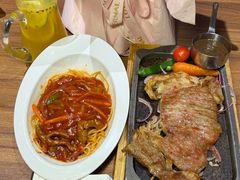 -路易十三西餐厅(西关新天地店)