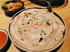 松板猪-烧肉达人•炭火烧肉(新天地店)