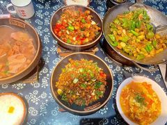 -寻钵记民菜馆·正宗常德钵子菜(滨湖路店)