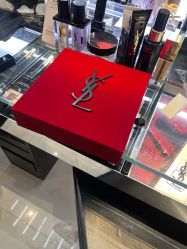 -YVESSAINTLAURENT
