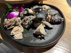 -一朵菌·野生菌探索家火锅(南亚店)