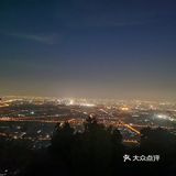 站在最高点俯瞰北京的夜景~