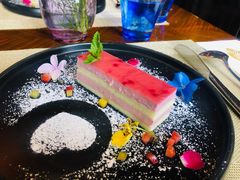 覆盆子芝士蛋糕-YUE·6·西式融合餐厅(外滩六号店)