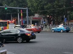 -烈士陵园(地铁站)