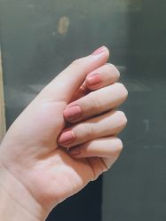 -悦指间美甲美睫