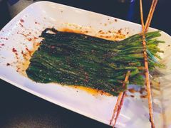 -西街夜油条·麻团包乌饭