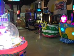 -星悦蓝海欢乐园(石路天虹店)