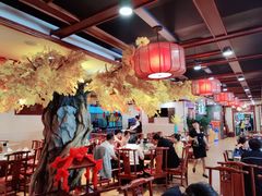 大堂-那家老院子东北菜·饺子·小鸡炖蘑菇(艳华街店)