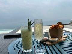 -瑰丽酒店·海吧·天际下午茶·现场DJ·天台酒吧