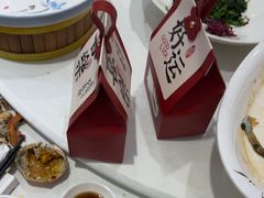 -沪华海鲜大酒楼(南汇店)
