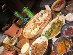 -包整·丝娃娃(一览甲秀楼风景店)