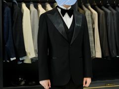 -尊卡诺高级西装礼服定制(江东中路店)