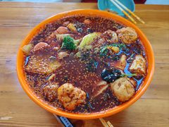 -不起眼麻辣烫凉皮店