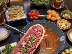 -贵厨酸汤牛肉(花果园国际中心店)