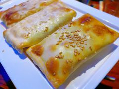 蒙古传统现烤包子-三个蒙古大叔羊肉串(大宁店)