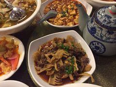 -缪氏川菜(丰盛町店)