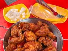 -BHC炸鸡(明洞总店)