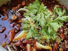 -晓彭肥肠鸡·泡椒鸡火锅(水木天地店)