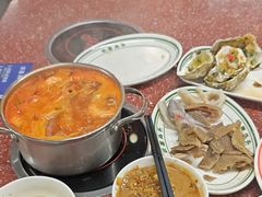 -四囍码头海鲜烧烤自助火锅(外滩南京东路悦荟广场店)