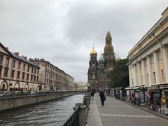 -滴血救世主教堂