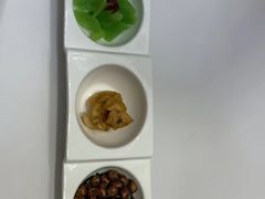 -宝燕壹号景观餐厅(龙盛国际商业广场店)