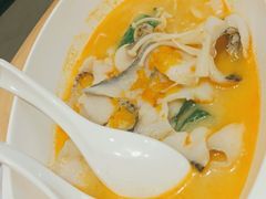 骨汤酸辣鱼片-喜家德虾仁水饺(浦东山姆店)