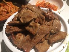 调味猪排-本家韩国烤肉(青岛万象城店)
