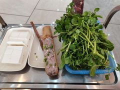 鲮鱼丸-郑氏源味淼鑫猪肚鸡(江南富湾店)