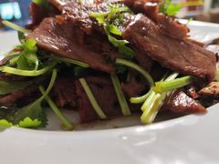 -天天向上素食餐厅(五台山店)
