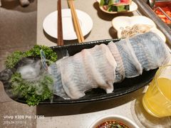 -海底捞火锅(珠影星光城夜宵主题店)