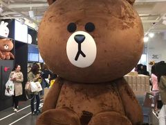 -LINE FRIENDS Garosu-gil Flagship Store