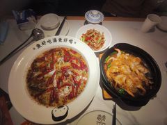 -首秀·四川料理(吾悦广场店)