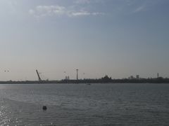 -人民防洪胜利纪念塔