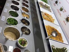 自助调料区-海底捞火锅(万丰桥店)