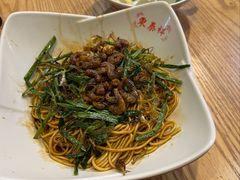 开洋葱油拌面送蛋皮汤-东泰祥生煎馆(重庆北路店)