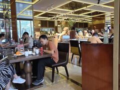 -大中华希尔顿酒店-念自助餐·海南美食·三文鱼