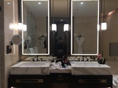 -行者书屋大堂吧 ·下午茶(南京圣和府邸酒店)