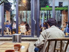 -Metal hands·铁手咖啡